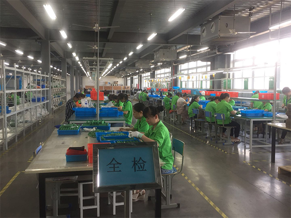 如何選擇一家優(yōu)質(zhì)的插拔式端子臺(tái)？選擇質(zhì)量好的插拔式端子臺(tái)的三個(gè)要素